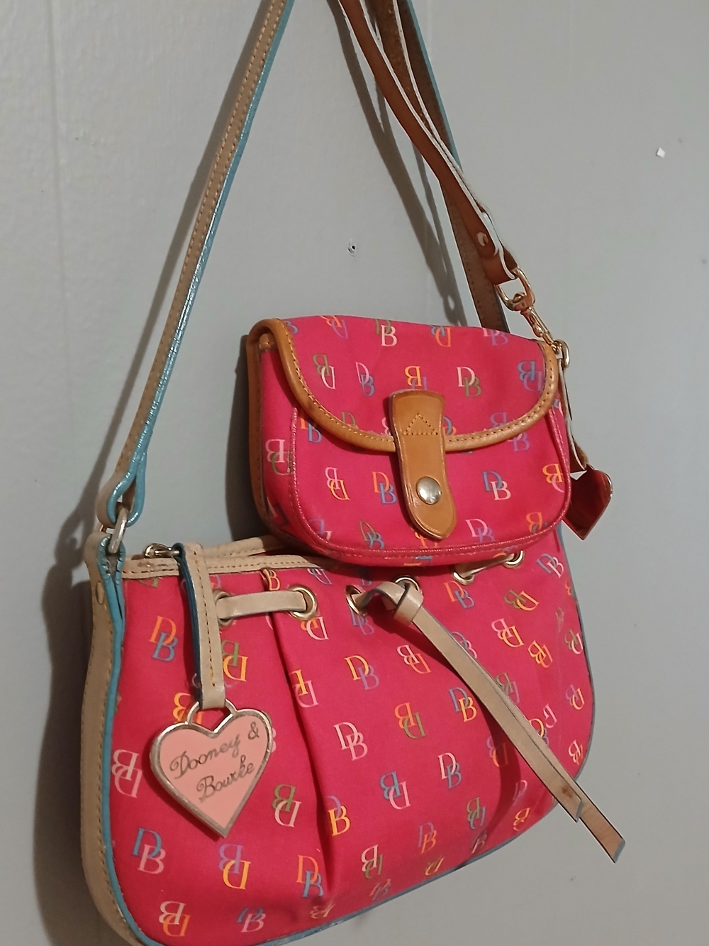 Dooney & Bourke Vintage Pink Logo With Wristlet!! Vintage Rare Set!! - Picture 1 of 7